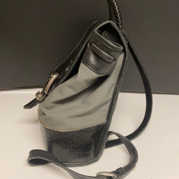 BRIGHTON Leather Vinyl Drawstring Backpack Purse - Picture 7 of 16